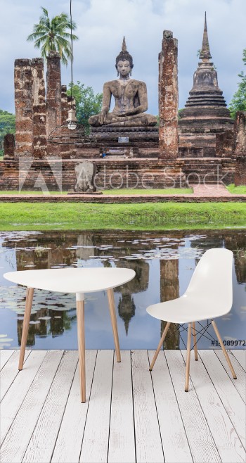 Bild på Ruin ancient Buddhist temple Wat Mahathat Sukhothai landmark in Thailand